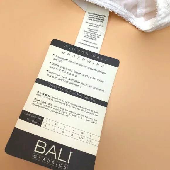 Bali Full Support Flower Bra 34D White New With Tags - Picture 4 of 7